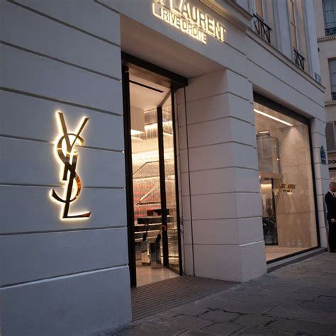 saint laurent rive droite paris